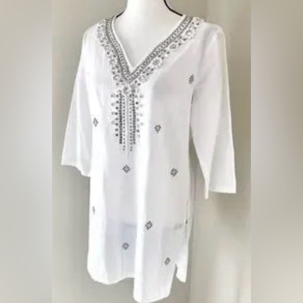 Chico’s White Beaded Tunic Cover Up Chico size 1 = M